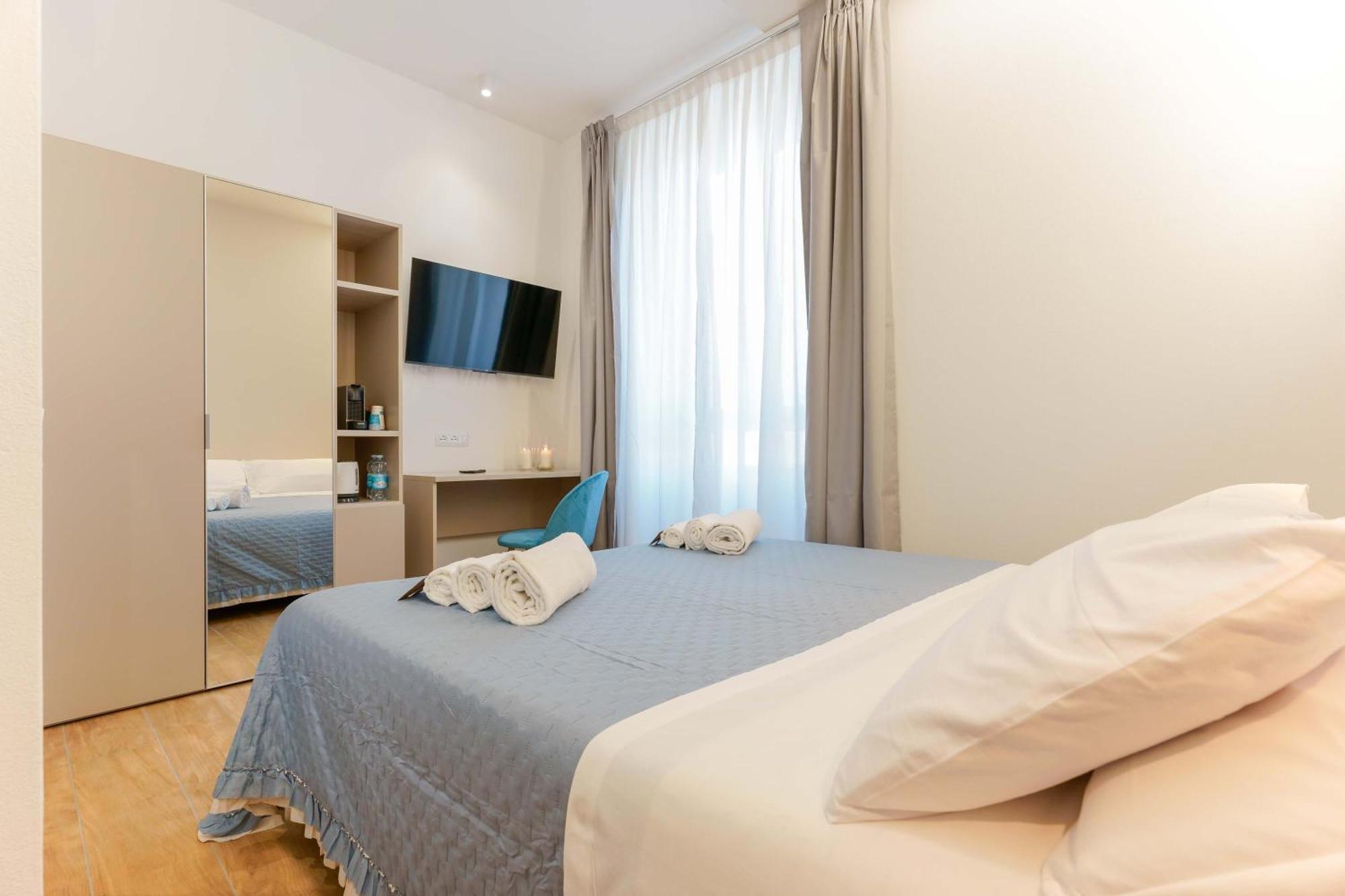 Aqua Comfort Rooms - Eja Sardinia Cagliari Exterior photo