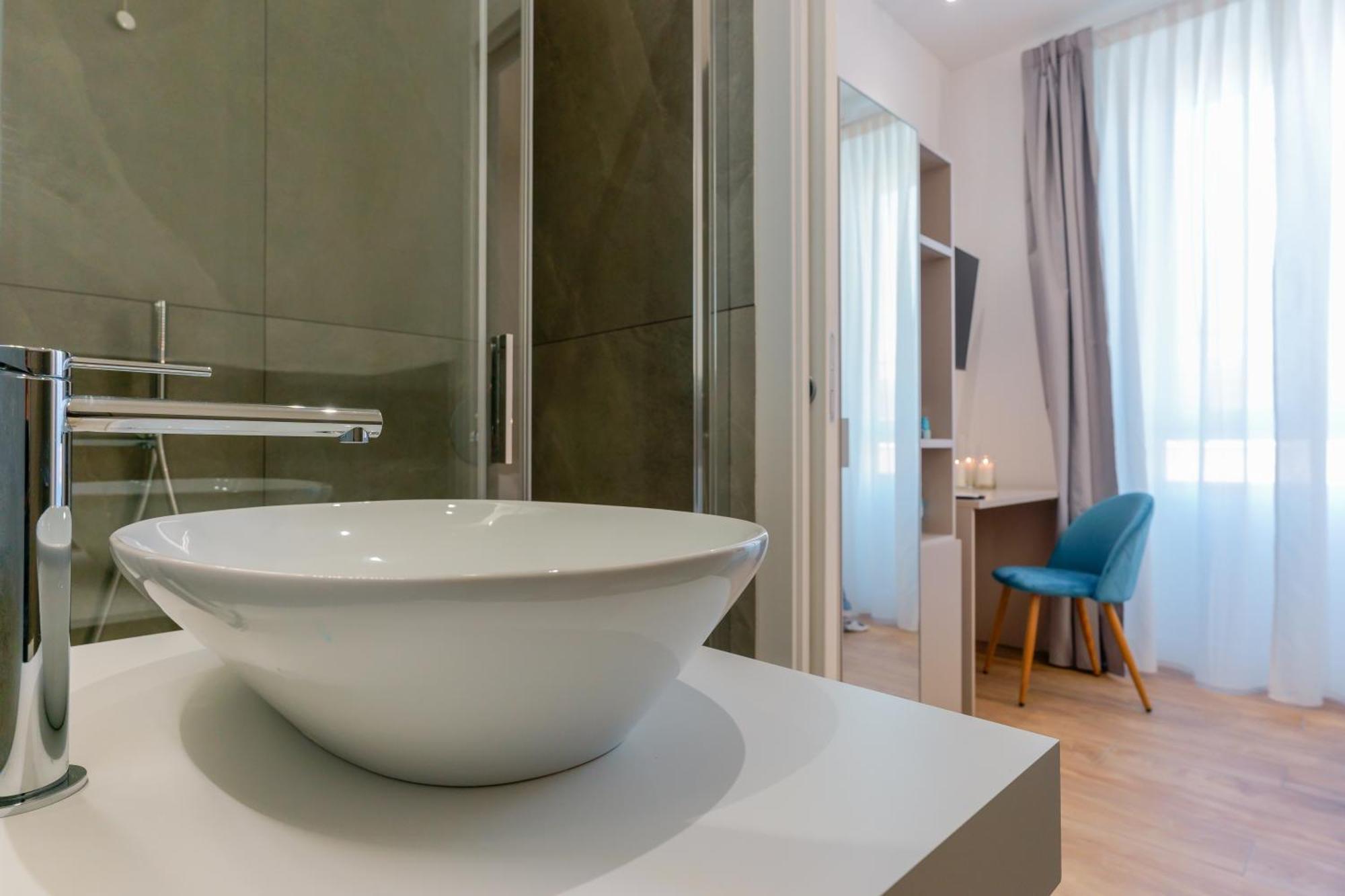 Aqua Comfort Rooms - Eja Sardinia Cagliari Exterior photo
